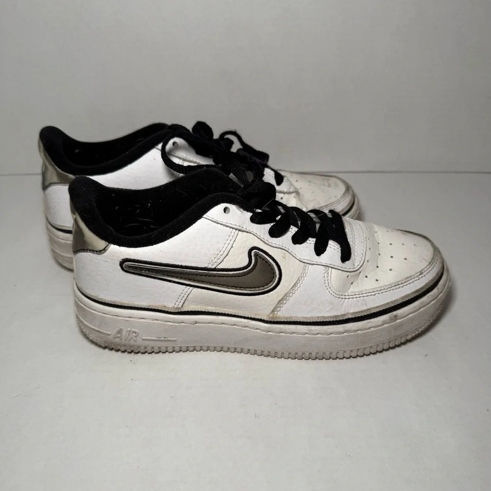 Nike Air Force 1 Sneakers 5.5Y